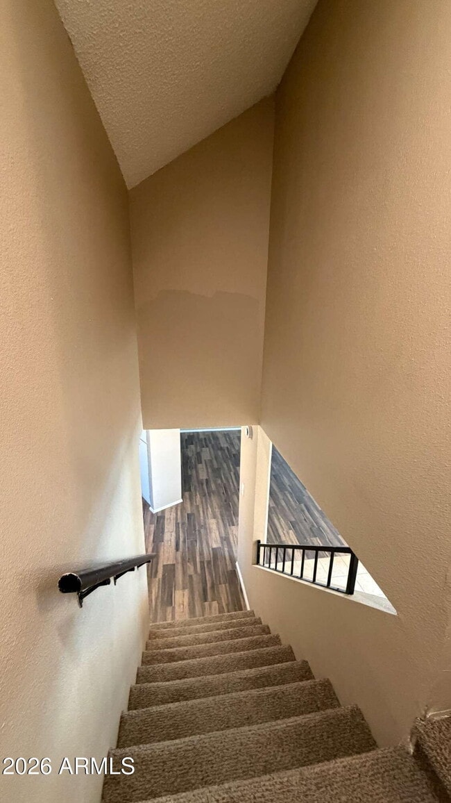 Building Photo - 2423 E Maryland Dr