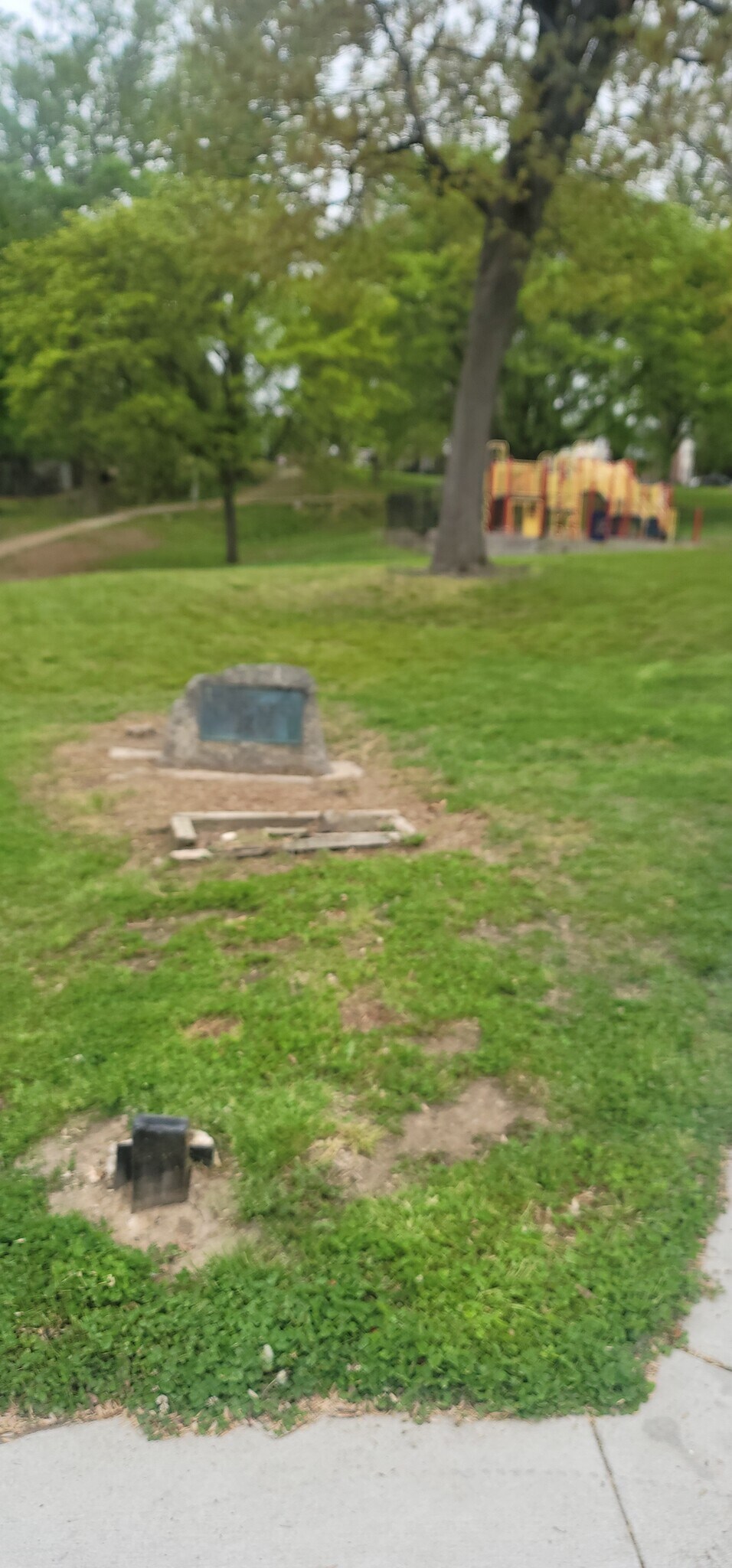 Building Photo - 414 S Franklin St