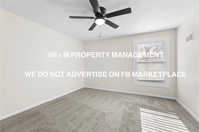 Building Photo - 1421 E Stagecoach Dr