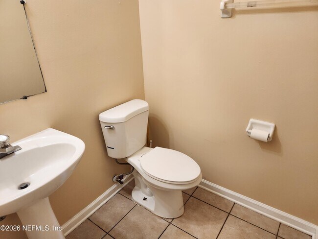Building Photo - 8602 Longford Dr