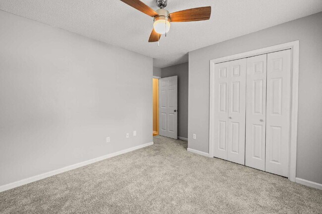 Building Photo - Charming All-Brick Home with Garage & Covered Patio!