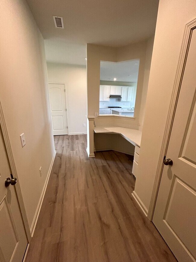 Building Photo - Newly Constructed 5 Bedroom Single Family ...