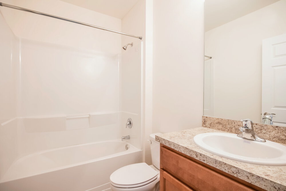 Building Photo - 218 SE 8th St