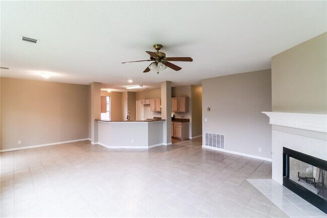 Building Photo - 1628 War Horse Ln