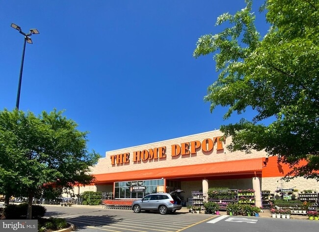 Building Photo - 5763 Hawk Ridge Rd