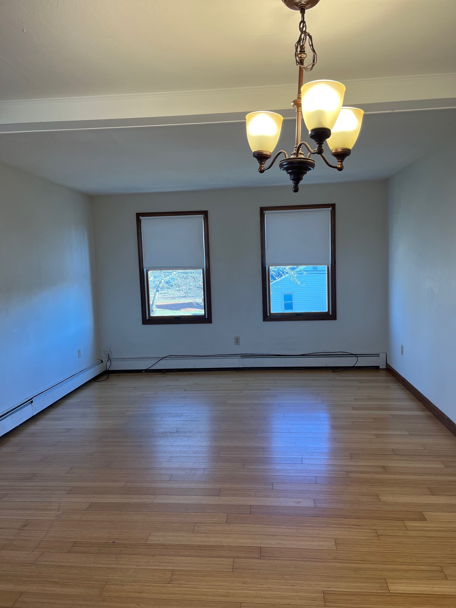 Building Photo - 3 Buttonwood St