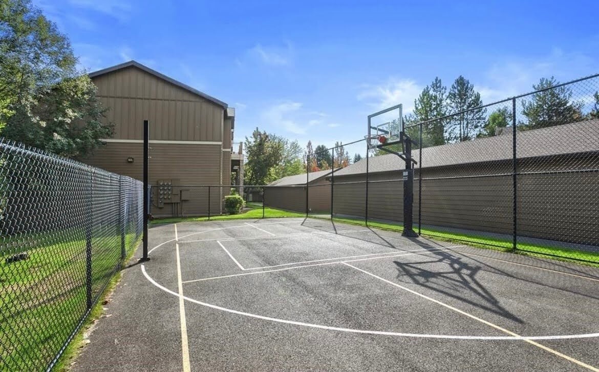 Building Photo - 18930 Bothell Everett Hwy