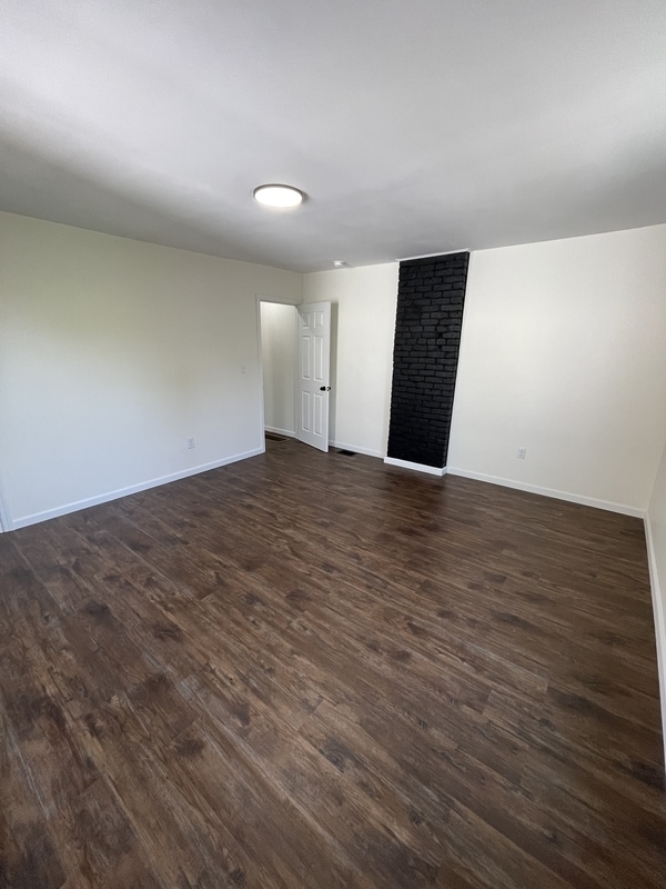 Building Photo - 184 E Morrill Ave