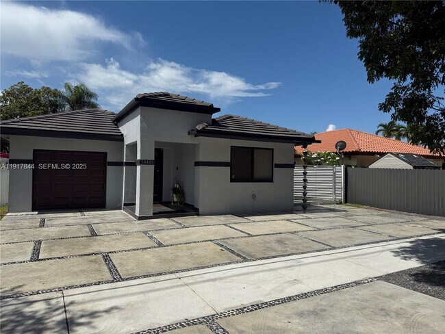 Building Photo - 14480 SW 112th St