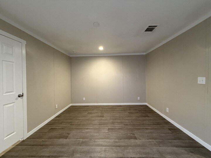 Building Photo - 109 Janice St