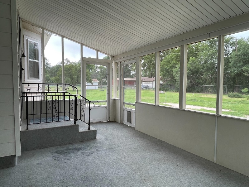 Building Photo - 1541 N Pleasant View