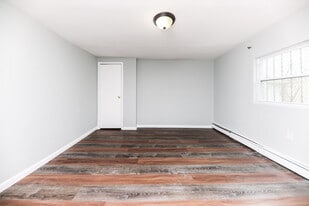 2 Bedroom - 140 Van Siclen Ave