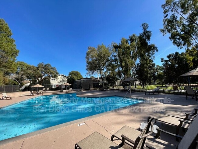 Building Photo - 8058 Camino Huerta