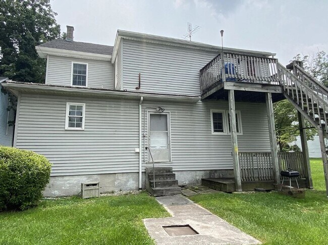Building Photo - 6600 Carlisle Pike