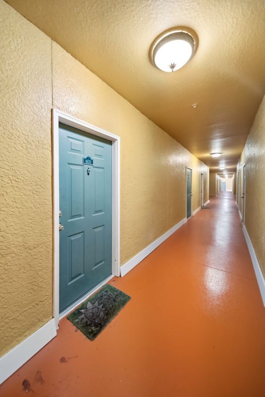 Building Photo - 4207 S Dale Mabry Hwy