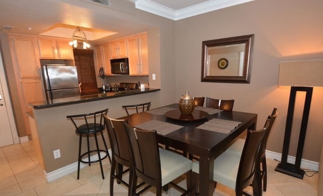 Building Photo - 4015 Crown Point Dr