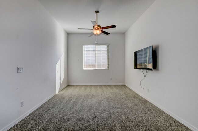 Building Photo - Home for rent in Prescott Valley!