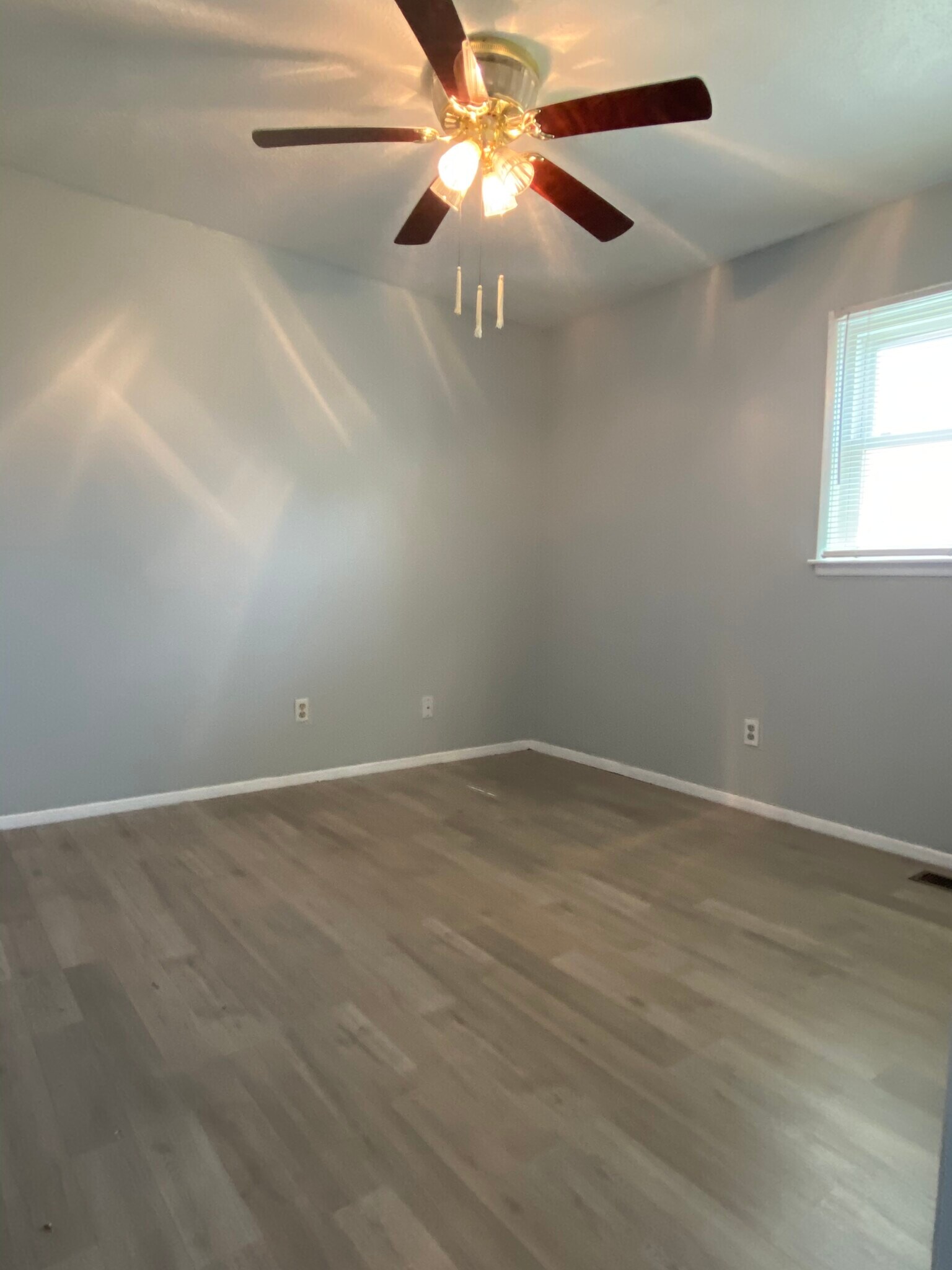 3rd - Master bedroom - 6300 Hackberry Way