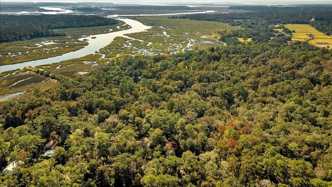 Building Photo - Cozy 1 bedroom/1 bath off of Ferguson