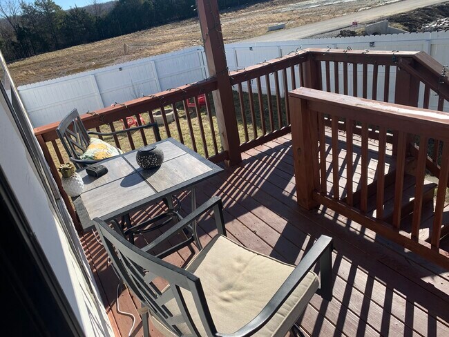 Building Photo - 1197 Finley Beech Rd