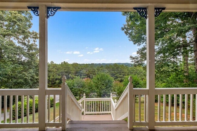 Primary Photo - 555 Douthit Ferry Rd