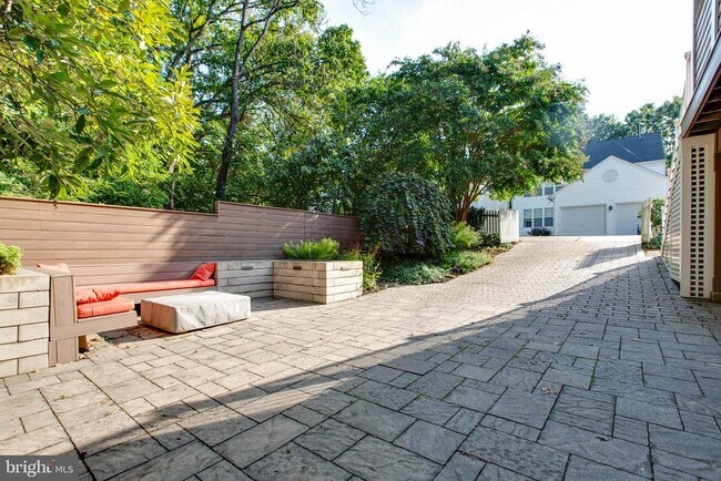 Building Photo - 3031 Terra Maria Way