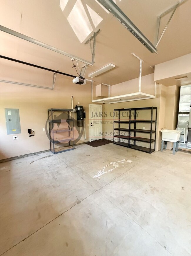 Building Photo - 2752 Tukwila Dr