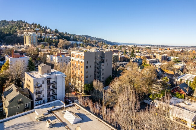 Aerial Photo - 2141 NW Davis St
