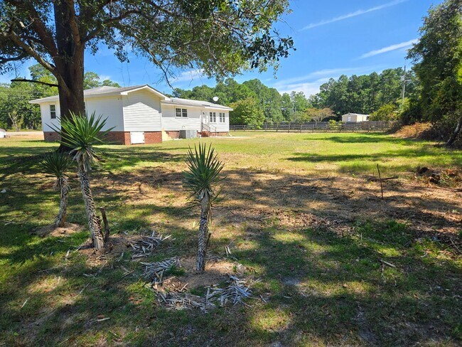 Building Photo - 4066 Hummingbird Pl