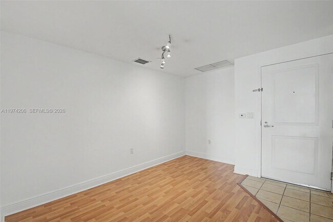 Building Photo - 1250 S Miami Ave