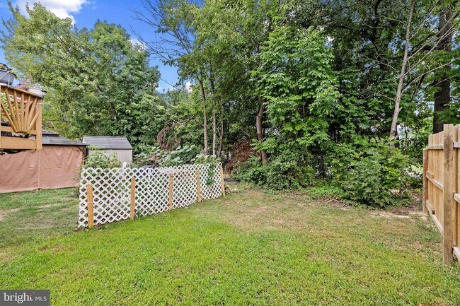Building Photo - 2609 Claybrooke Dr