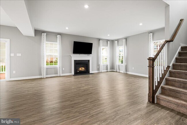 Building Photo - 712 Wallasey Dr