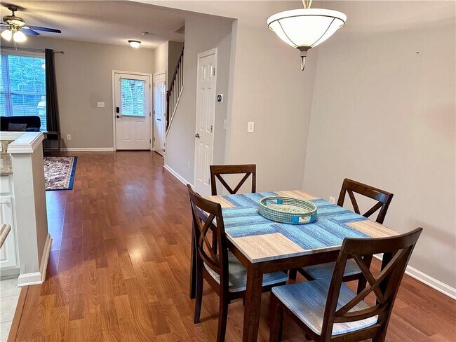 Building Photo - 10900 Wittenridge Dr