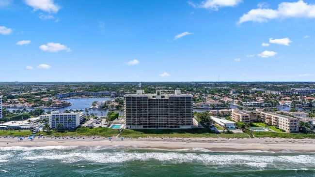 Building Photo - 2727 S Ocean Blvd