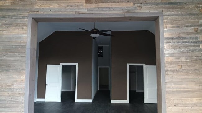 Building Photo - 17621 Stacey Ln