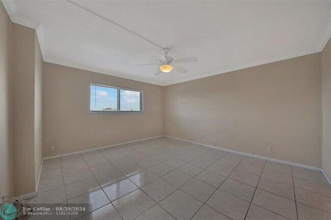Building Photo - 750 NE Spanish River Blvd