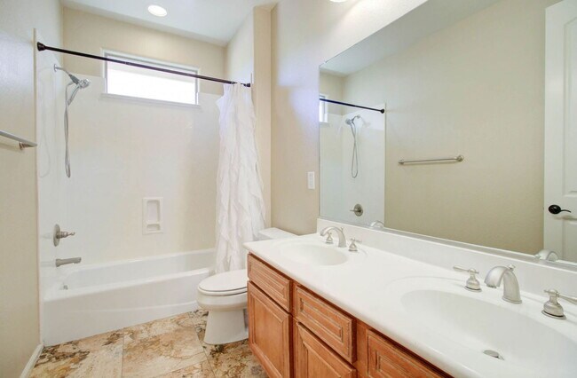 Building Photo - 9427 E Trailside View