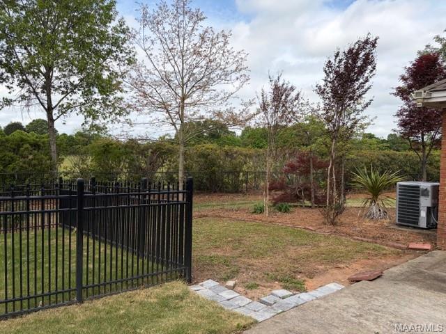 Building Photo - 8037 Bridgewater Trce