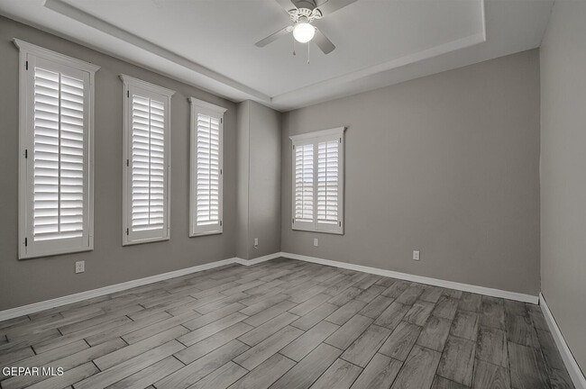 Building Photo - 14805 Holly Springs