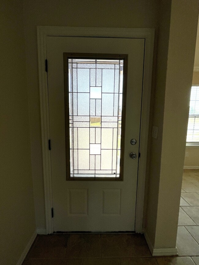 Building Photo - 4811 Mill Creek Dr