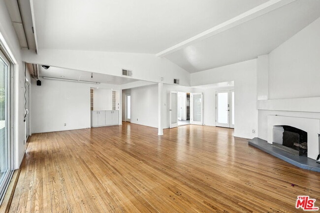 Building Photo - 1317 Devlin Dr