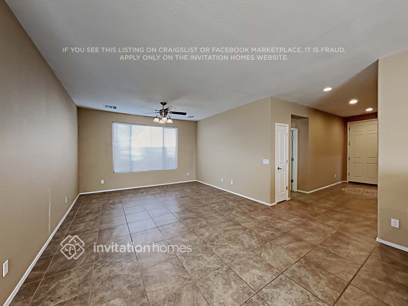 Building Photo - 21024 E Stonecrest Dr