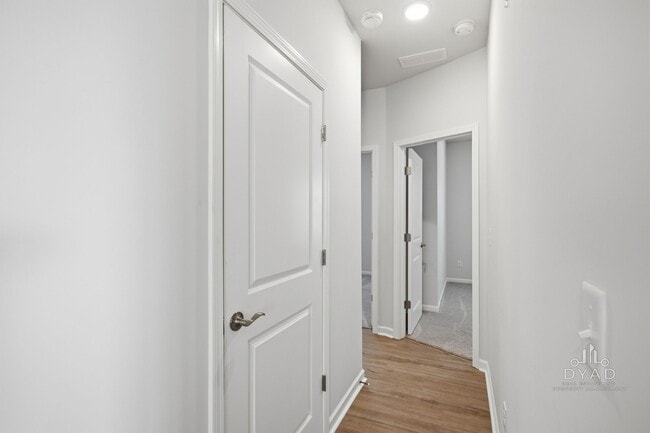 Building Photo - 3707 Clementine Ln