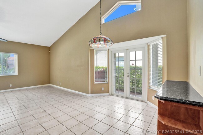 Building Photo - 10304 NW 50th Ct