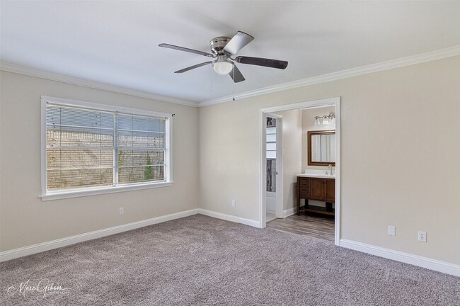 Building Photo - 9209 Blue Spruce Dr