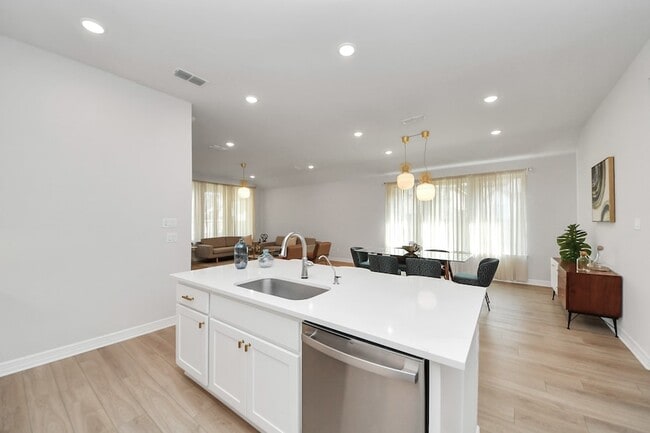 Building Photo - 9302 Blackwell Orchard Ln