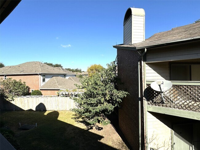 Building Photo - 6500 Harbor Town Dr