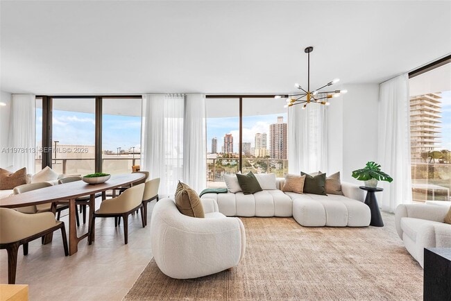 Building Photo - 500 Alton Rd