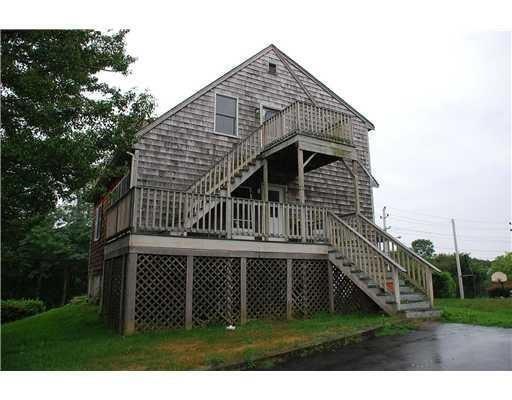 Primary Photo - 3 Buttonwood St