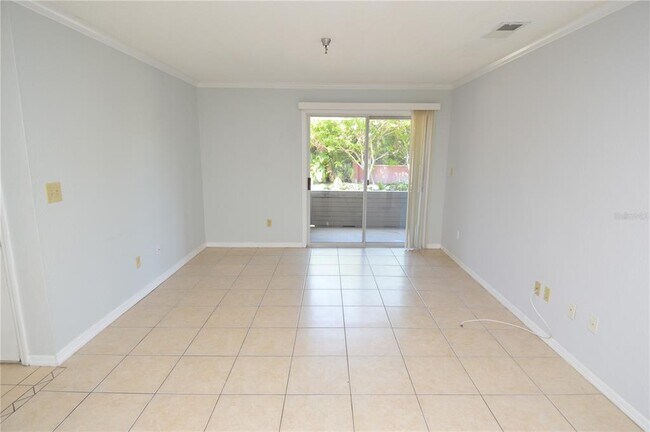 Building Photo - 10265 Gandy Blvd N